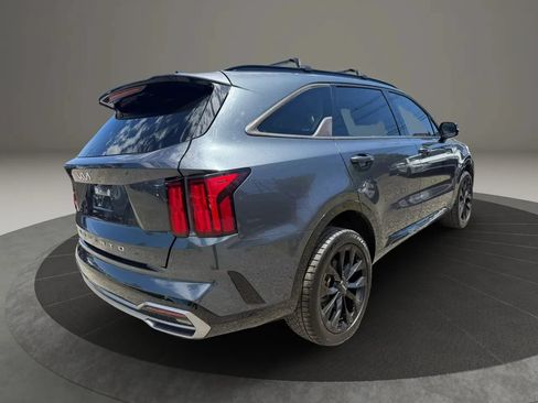 Used 2022 Kia Sorento SX AWD/4WD image 5
