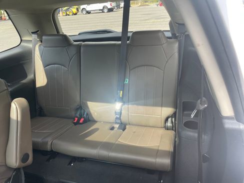 Used 2017 GMC Acadia Limited SLT image 35