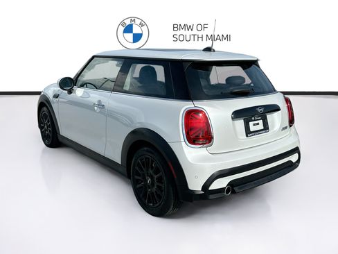 Used 2024 MINI Cooper 2-Door Hardtop FWD image 5