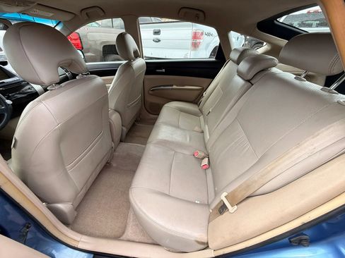 Used 2005 Toyota Prius FWD image 13