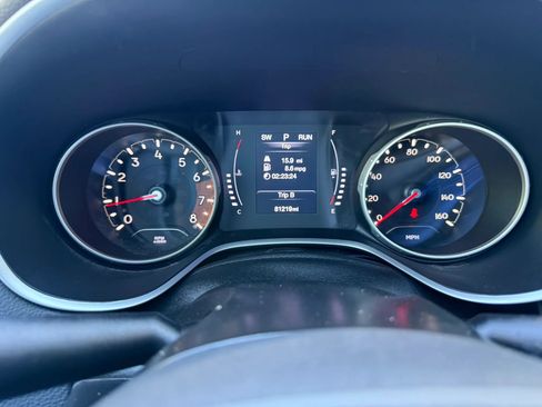 Used 2018 Jeep Compass Latitude AWD/4WD image 23