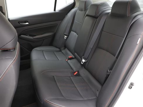 Used 2023 Nissan Altima 2.5 SR w/ SR Premium Package image 13