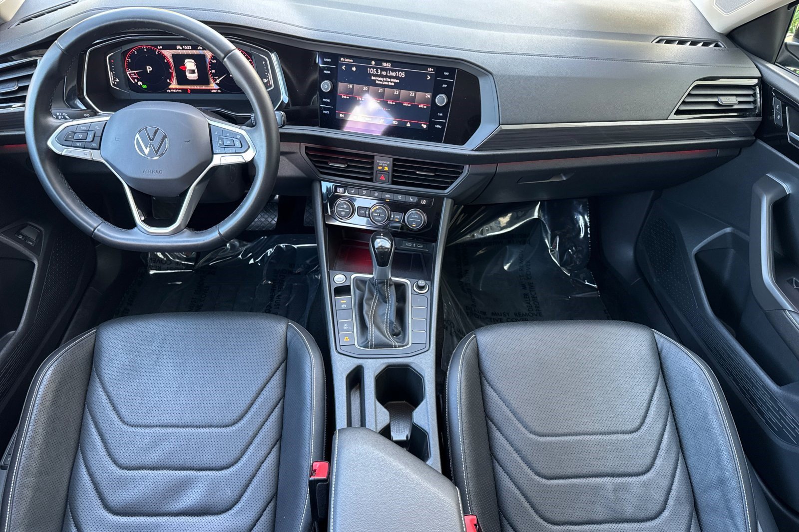 Used 2023 Volkswagen Jetta SEL FWD image 16
