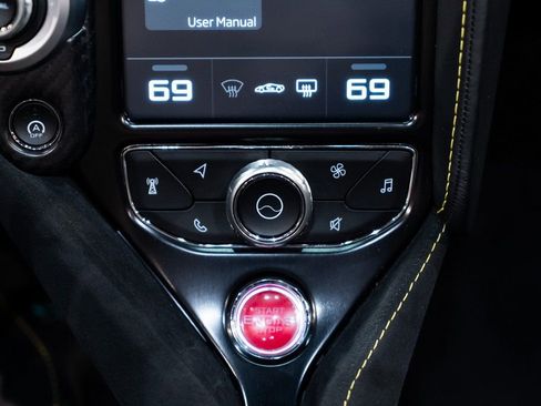 Used 2022 McLaren 720S Spider RWD image 23