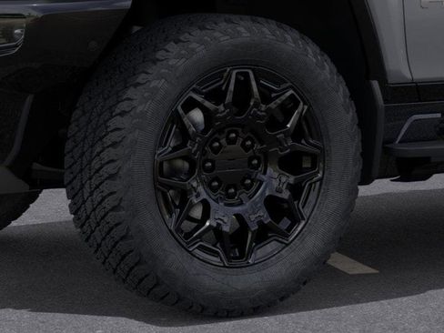 New 2025 GMC Hummer EV 2X image 36