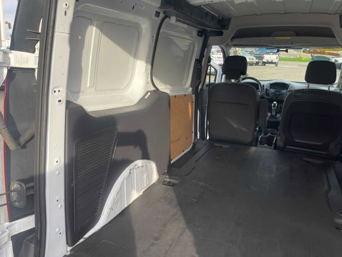 Used 2015 Ford Transit Connect XL image 10