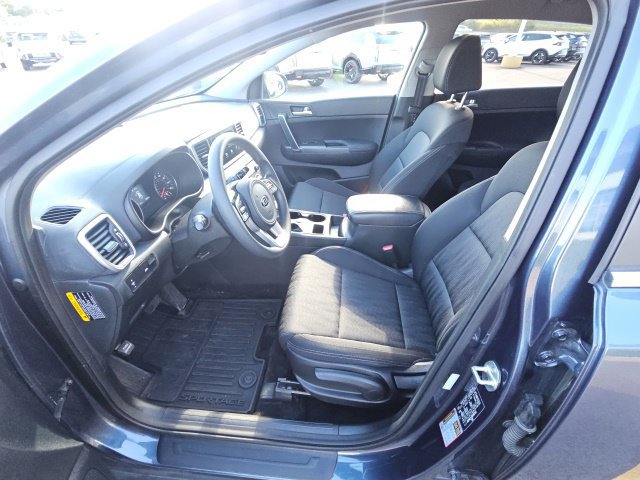Used 2021 Kia Sportage LX AWD/4WD image 12