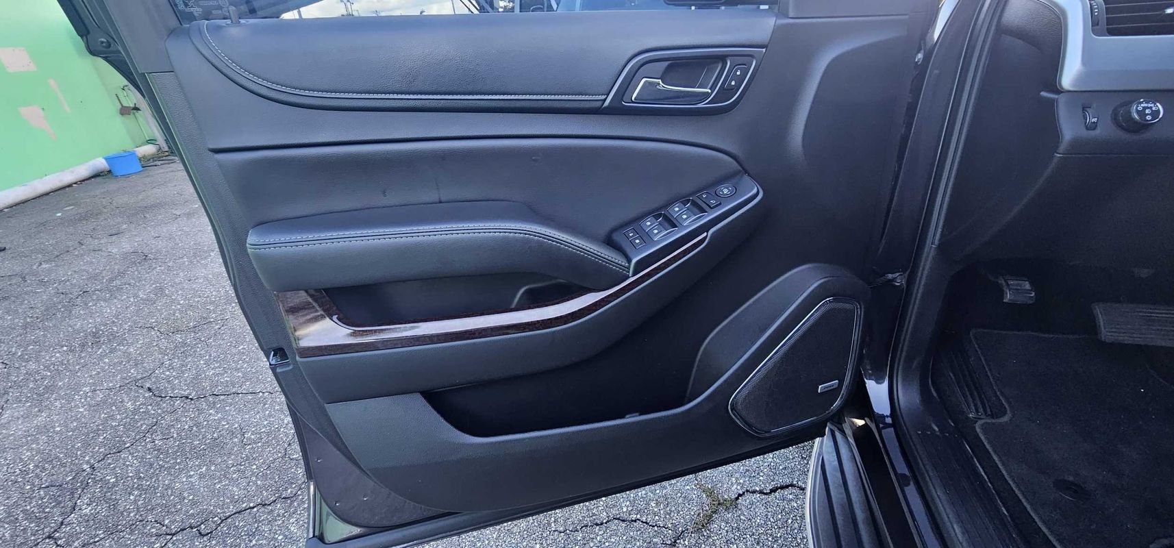 Used 2018 GMC Yukon SLE w/ Convenience Package RWD image 14