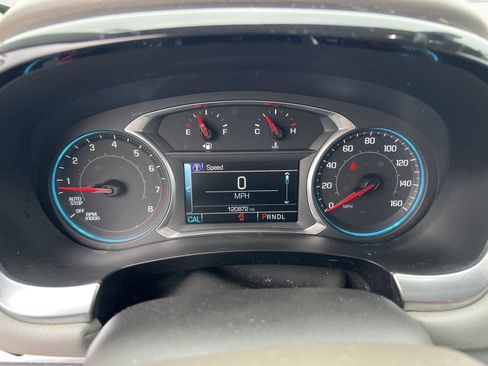 Used 2019 Chevrolet Traverse LT image 44