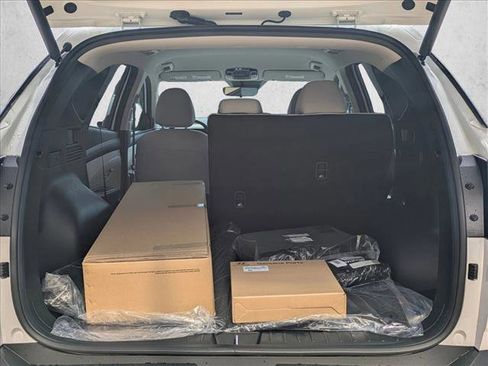 New 2026 Hyundai Tucson SEL FWD image 17