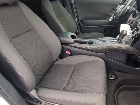 Used 2019 Honda HR-V Sport image 21