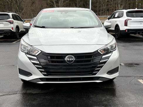 Certified 2024 Nissan Versa SV w/ Trunk Package image 4