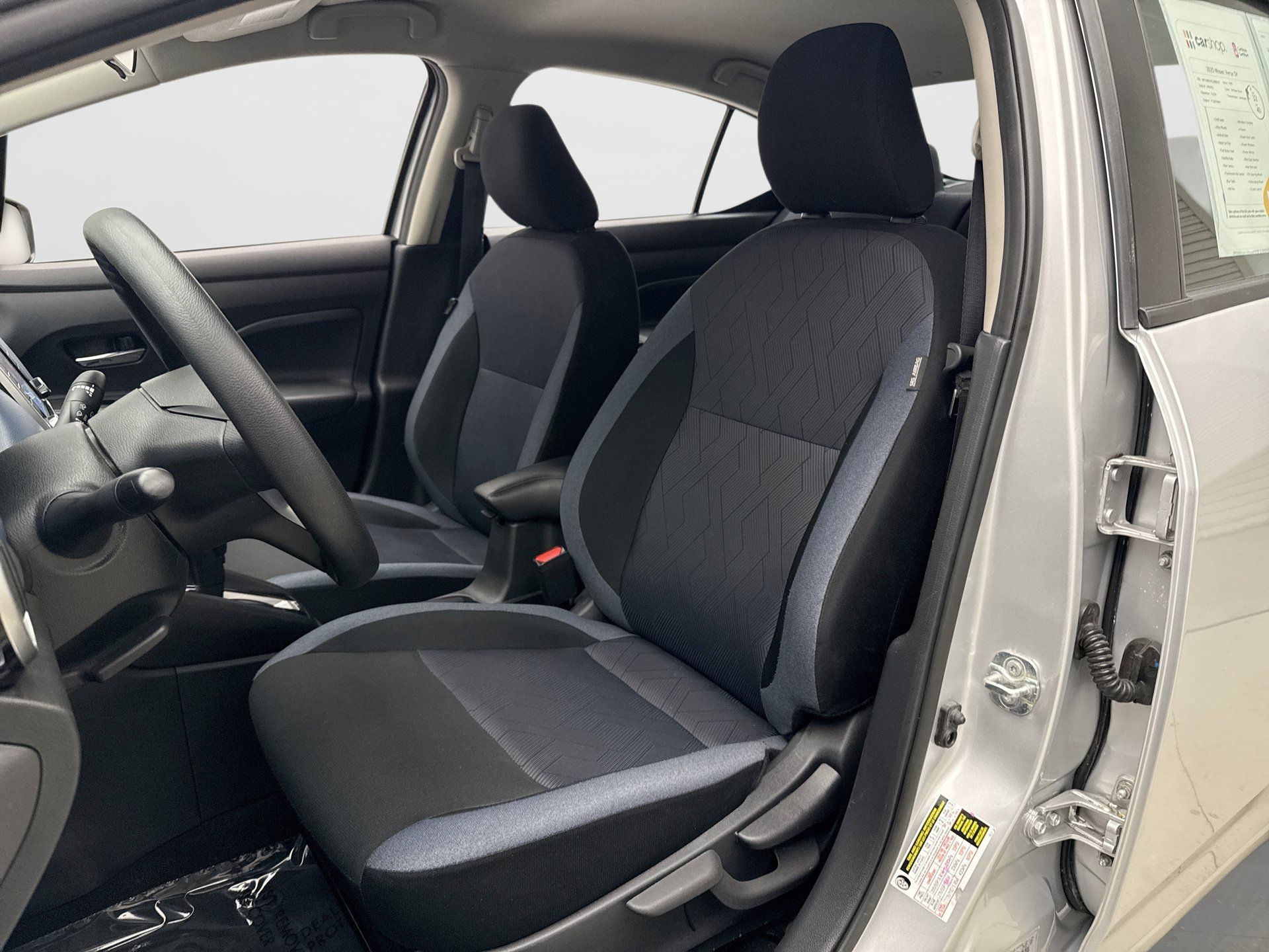 Used 2025 Nissan Versa SV w/ Trunk Package FWD image 11