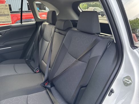 New 2025 Toyota RAV4 XLE AWD/4WD image 24
