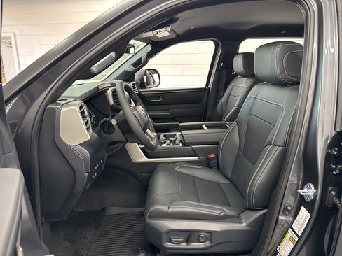 New 2026 Toyota Tundra SR5 image 13