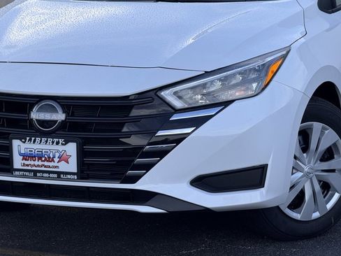 New 2025 Nissan Versa S w/ Trunk Package image 24