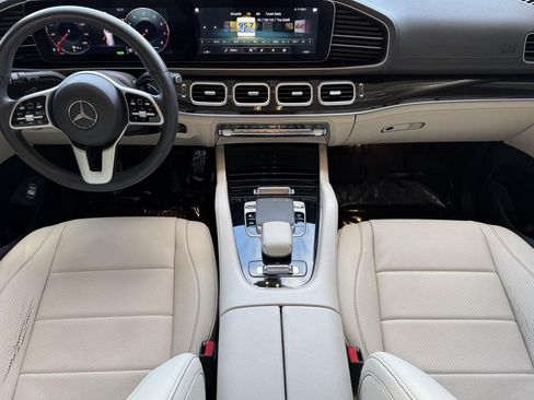 Used 2020 Mercedes-Benz GLS 450 4MATIC image 15