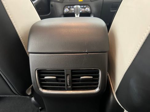 Used 2025 MAZDA CX-5 AWD 2.5 S w/ Preferred Package image 22