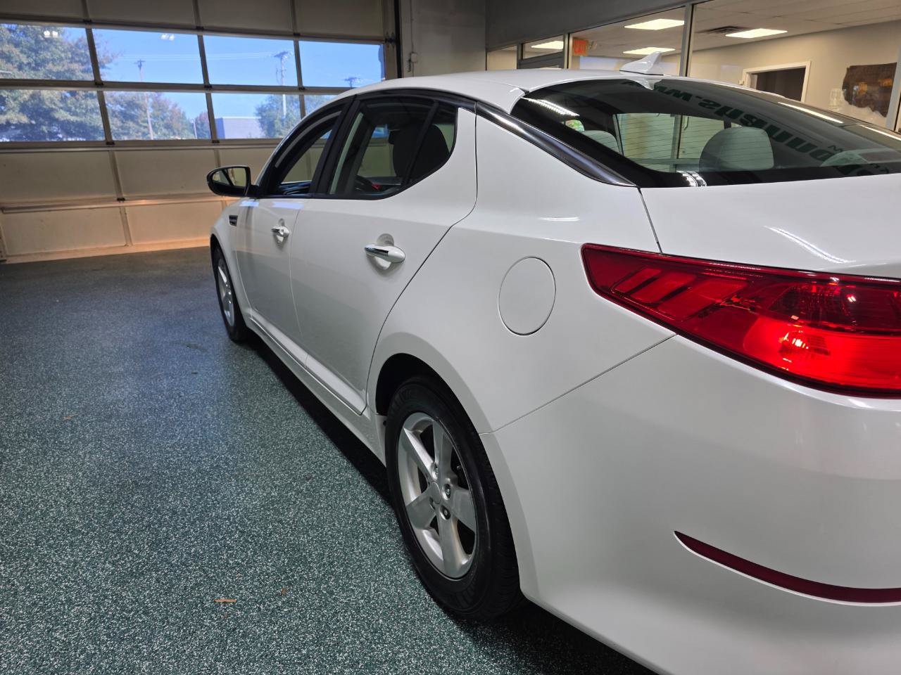 Used 2014 Kia Optima LX w/ LX Convenience Plus Package FWD image 10