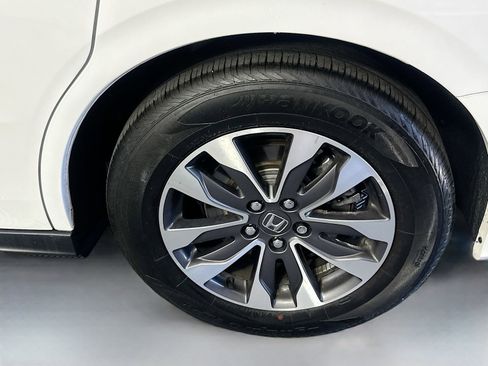 Used 2023 Honda Odyssey EX-L image 32