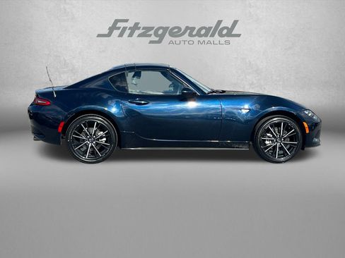 Used 2025 MAZDA MX-5 Miata RF Grand Touring RWD image 3