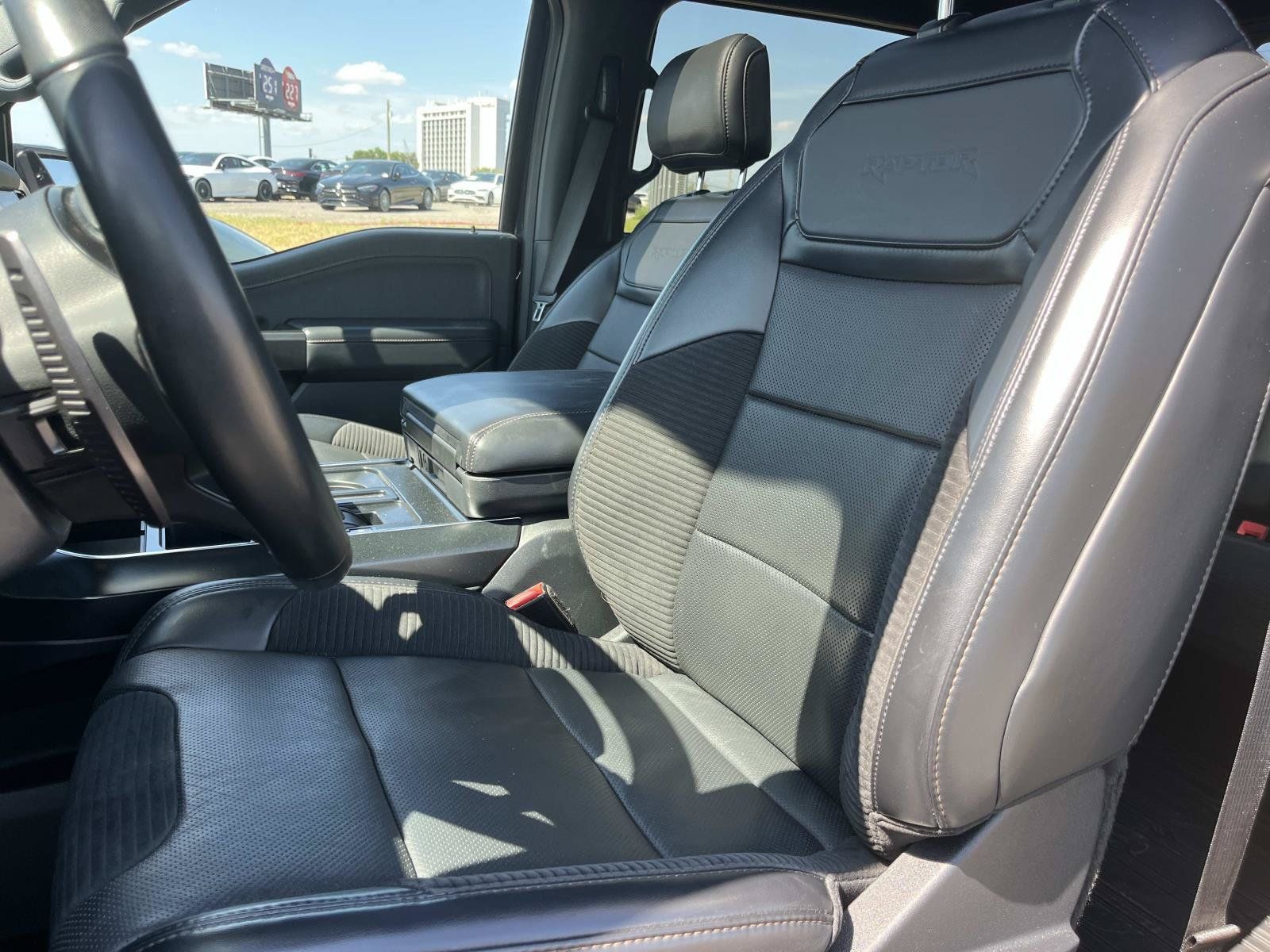 Used 2023 Ford F150 Raptor w/ Raptor Carbon Fiber Package AWD/4WD image 25