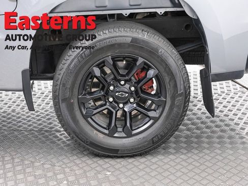 Used 2024 Chevrolet Silverado 1500 RST w/ Convenience Package II AWD/4WD image 32