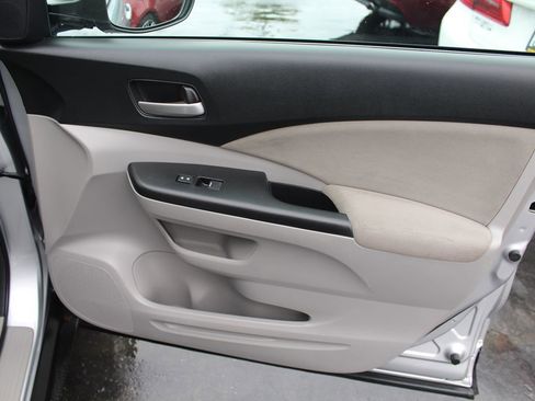 Used 2014 Honda CR-V EX image 18