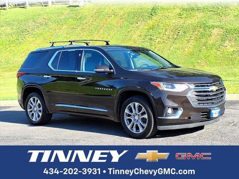 Used 2018 Chevrolet Traverse Premier w/ LPO, Floor Liner Package AWD/4WD image 1
