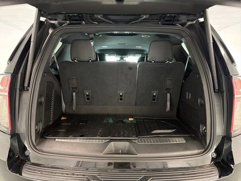 Used 2021 Chevrolet Tahoe Z71 AWD/4WD image 8