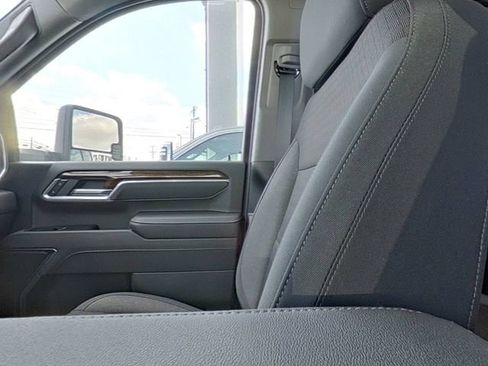 New 2026 GMC Sierra 2500 SLE AWD/4WD image 24