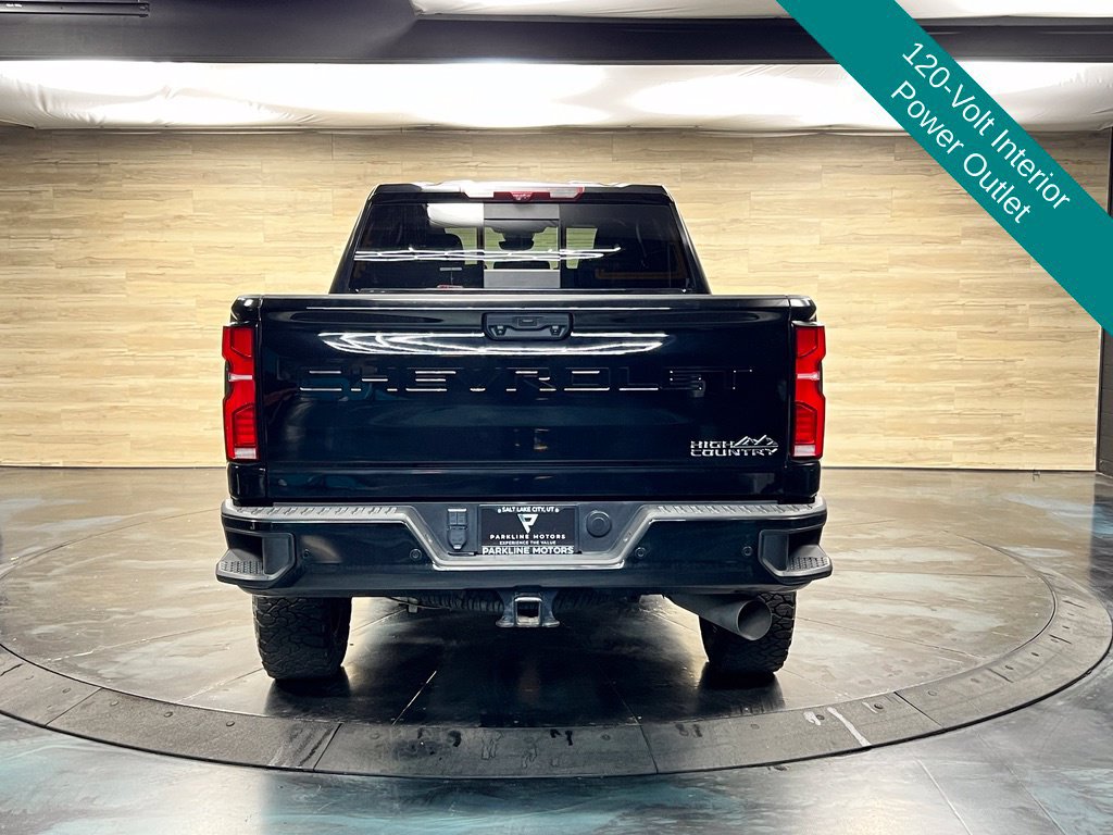 Used 2024 Chevrolet Silverado 3500 High Country w/ High Country Premium Package AWD/4WD image 21