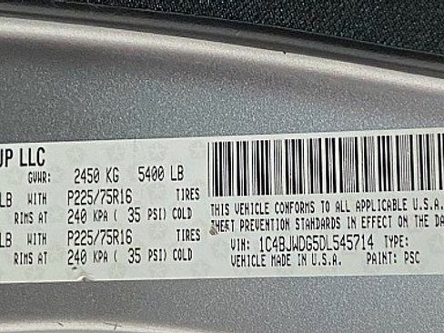 Used 2013 Jeep Wrangler Unlimited Sport image 26