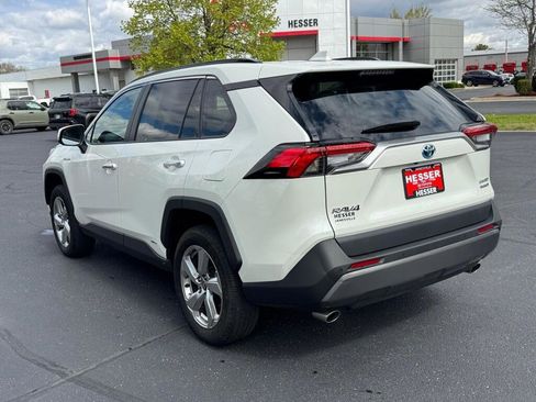 Certified 2021 Toyota RAV4 Limited AWD/4WD image 3