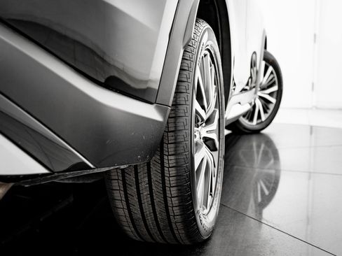 Used 2024 INFINITI QX60 Sensory image 47