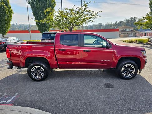 Used 2021 Chevrolet Colorado Z71 w/ Safety Package image 4