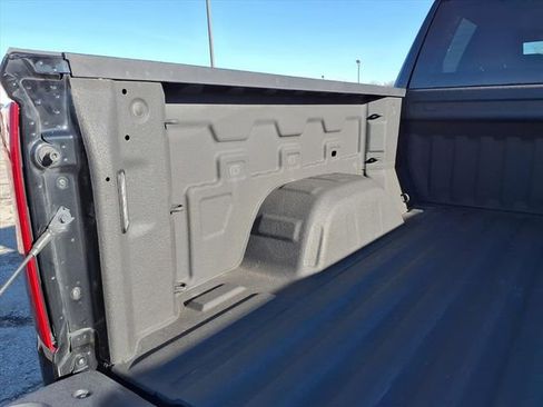 Used 2022 Chevrolet Silverado 1500 RST image 88