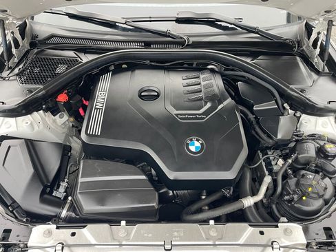 Used 2022 BMW 330i xDrive Sedan w/ Driving Assistance Package AWD/4WD image 34