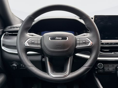 Used 2022 Jeep Compass High Altitude image 12