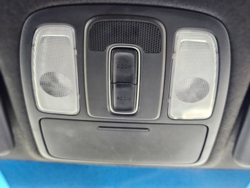 Used 2015 Kia Soul + FWD image 18