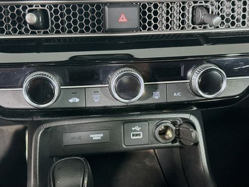 Used 2023 Honda Civic Sport image 22