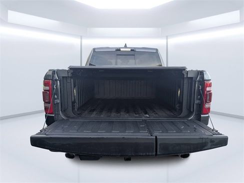 Used 2024 RAM 1500 Limited image 12