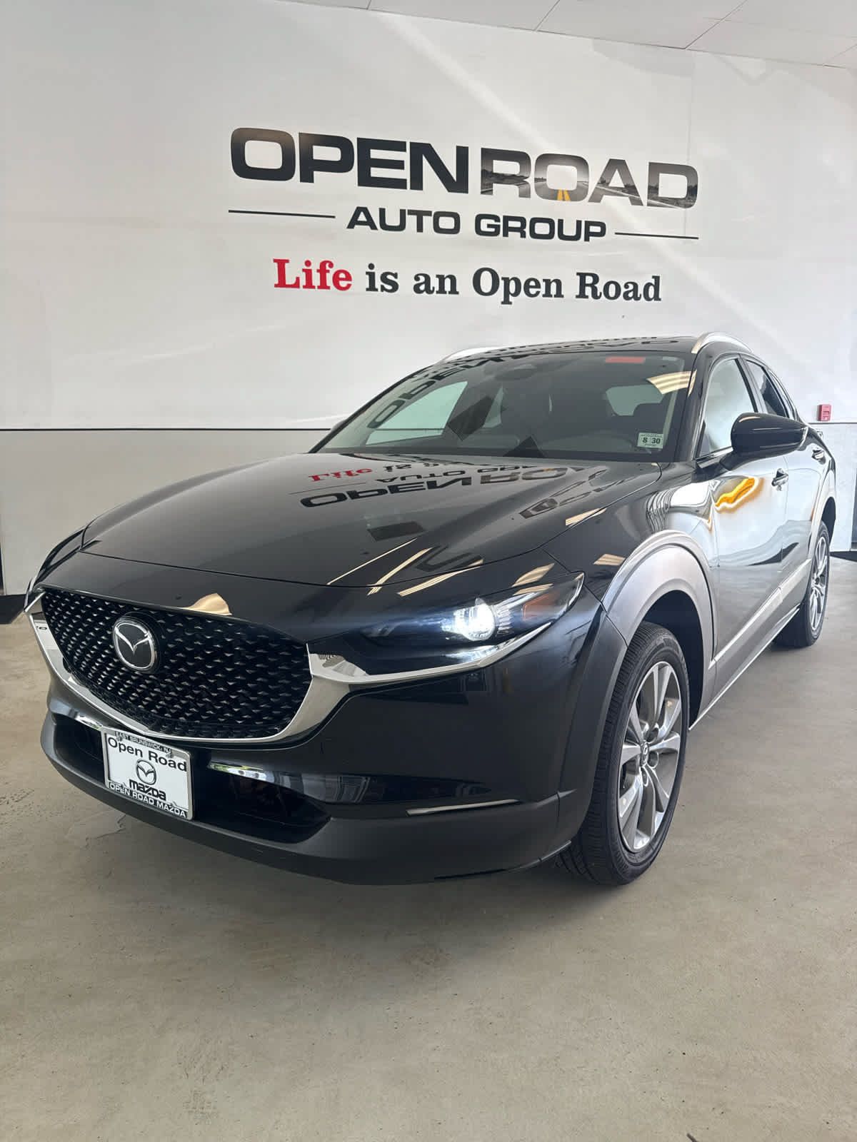 Certified 2025 MAZDA CX-30 AWD 2.5 S w/ Preferred Package image 1