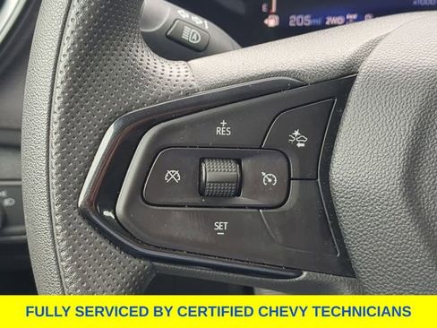 Used 2025 Chevrolet TrailBlazer LT AWD/4WD image 25