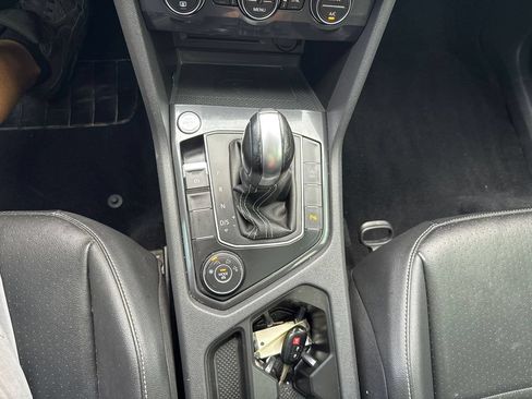 Used 2021 Volkswagen Tiguan S AWD/4WD image 32