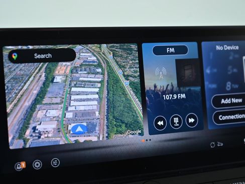 Used 2024 Nissan Rogue Platinum image 17