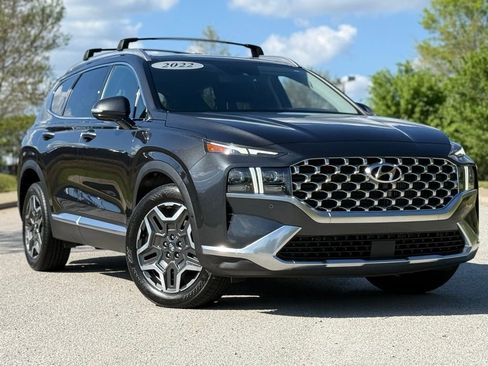 Used 2022 Hyundai Santa Fe Limited FWD image 2