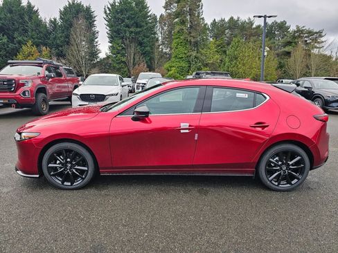New 2026 MAZDA MAZDA3 Hatchback w/Premium Plus Pkg image 8