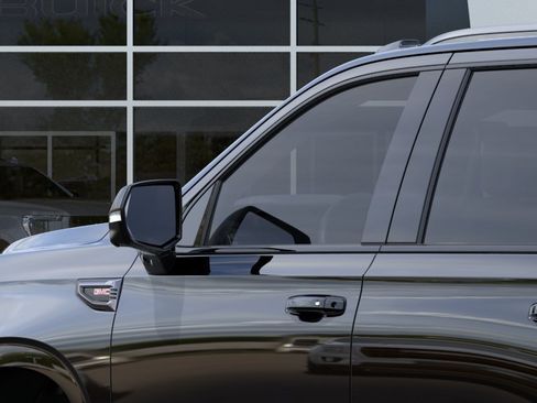 New 2026 GMC Yukon AT4 Ultimate AWD/4WD image 12