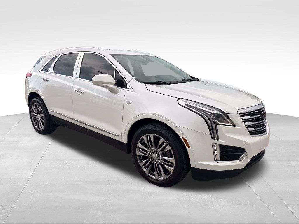 Used 2018 Cadillac XT5 Premium Luxury FWD image 8